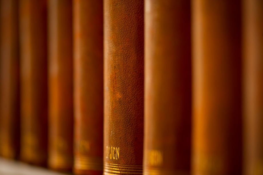 Biblioteca Sao Bento / Revista Bons Fluidos