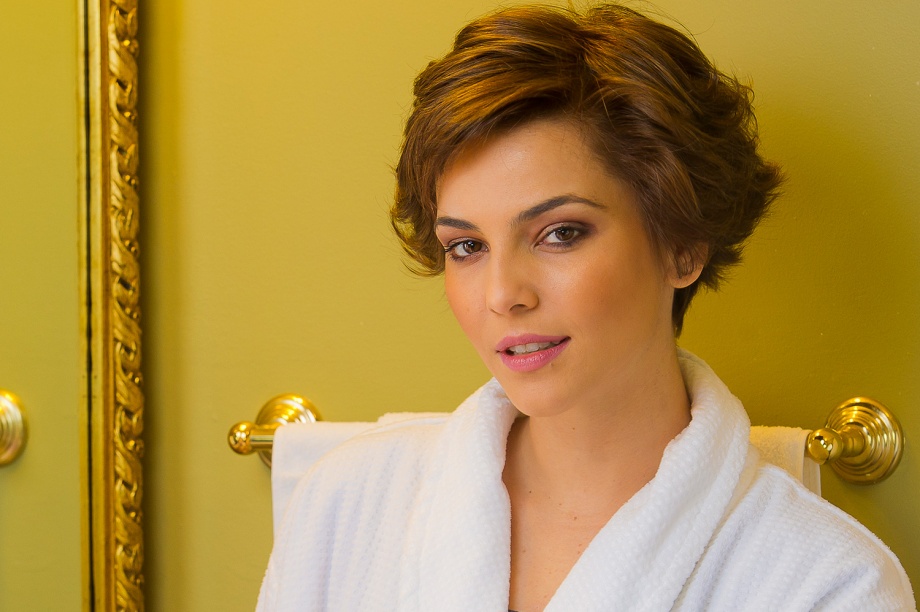 Taina Muller Tarrytown NY Setembro 2011 / Revista Caras