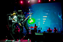 Janelle Monae Moscu Dezembro 2010 / Revista Caras