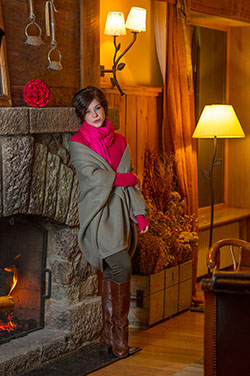 Bia Arantes Villa la Angostura Julho 2012 / Revista Caras