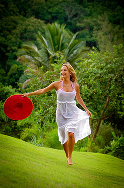 Claudia Leitte Angra dos Reis Fevereiro 2006 / Revista Caras