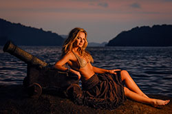 Eliana Angra dos Reis Fevereiro 2006 / Revista Caras