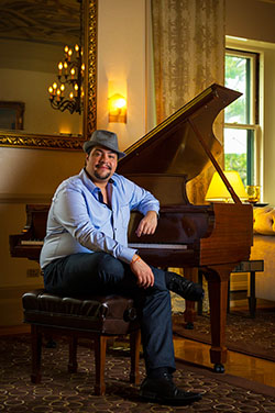 Tiago Abravanel New York Setembro 2014 / Revista Caras