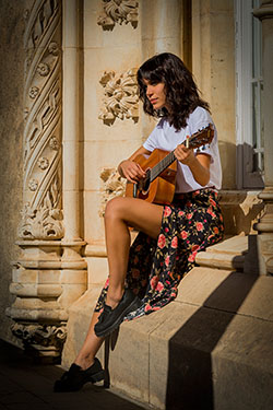 Carla Salle Castelo Bussaco Portugal Outubro 2017 / Revista Caras