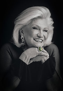 Hebe Camargo Sao Paulo / Revista RSVP