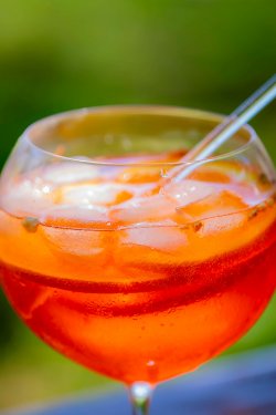 APEROL SPRITZ POR PAULA PRATES
